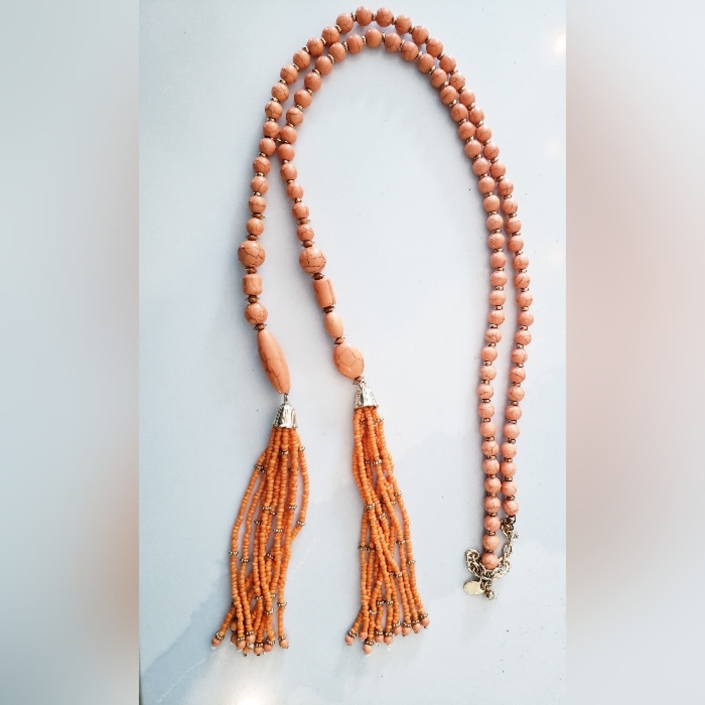 Necklace of Faux Coral, pre-owned,   by Claire's